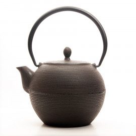 Cast Iron Teapot "Fugata"