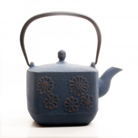 Cast Iron Teapot "Fiorella"